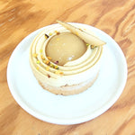 Load image into Gallery viewer, Dacquoise Poire &amp; Pistache
