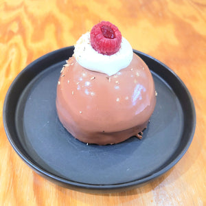 Entremets Chocolat Framboise Vanille