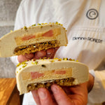 Charger l'image dans la galerie, Entremets Pomelo &amp; Pistache Saint Valentin
